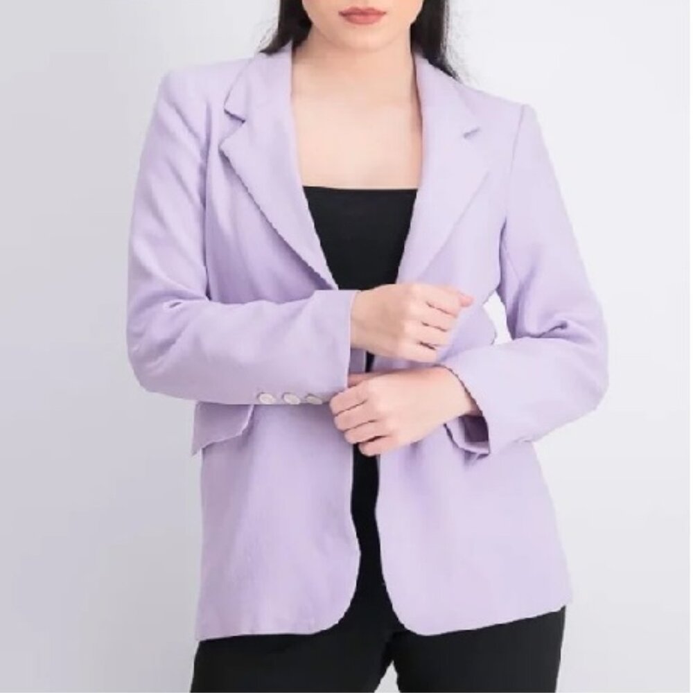 NWOT Vince Camuto Parisian Crepe Blazer